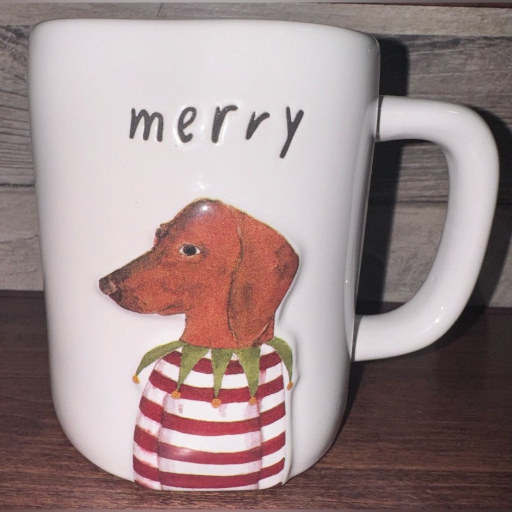 Super Cute 🥰 Rae Dunn "Merry" Dachshund Dog in Sweater Mug Cup - NEW